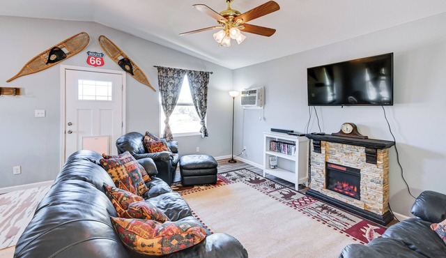 Kingman Vacation Rental w/Private Yard & Fire Pit