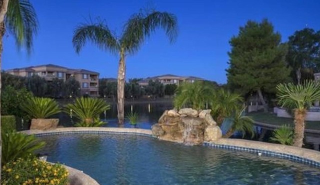 LAKEFRONT AT OCOTILLO LAKES - PRIVATE HEATED POOL AND BOAT/FISHING DOCK