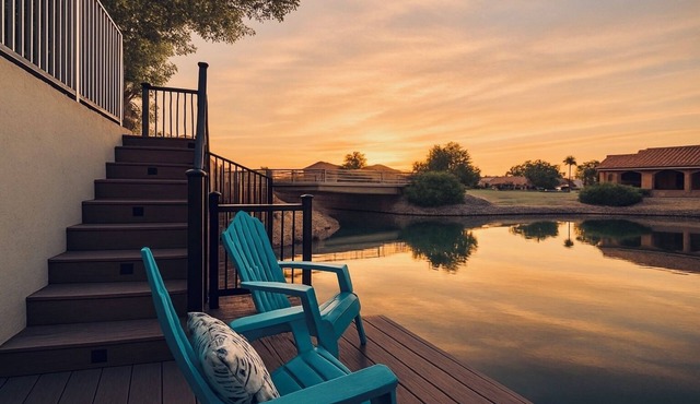 Lakeview: Retreat with Dock Views-Spacious-BBQ