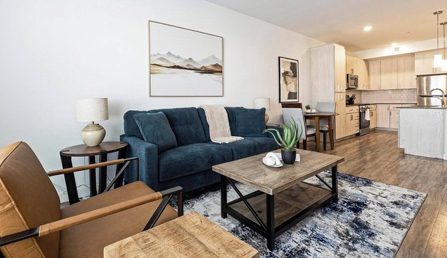 Landing | Incredible 1BD, Gym, Pool