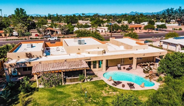Large Villa in the heart of Scottsdale previously named Grifin Rock