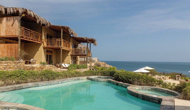 Lovely 4-bedroom house in Organos with terraces and Ocean views. Sun year round.