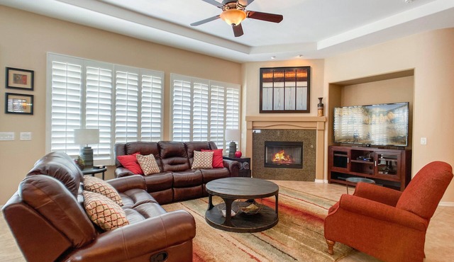 Lovely single story home located in the active adult 55+ community of Trilogy at Power Ranch.