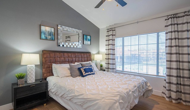 Luxury 2BR Walk to TPC | Golfers Desert Oasis
