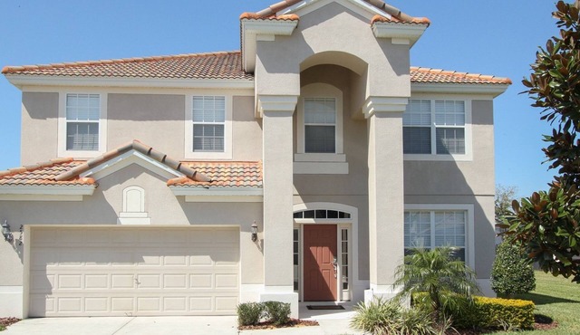 Luxury 6 BR in Windsor Hill Resorts