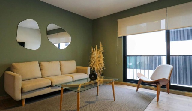 Luxury apartment in Miraflores Malecon in front of the sea.