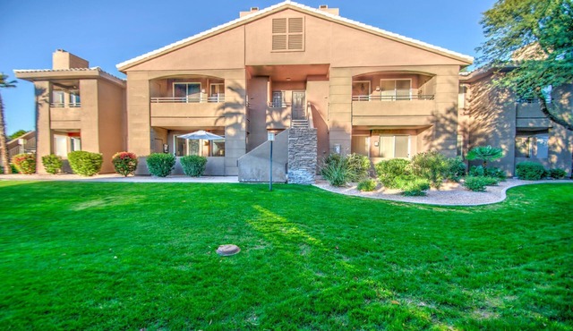Luxury condo in North Scottsdale, Kierland
