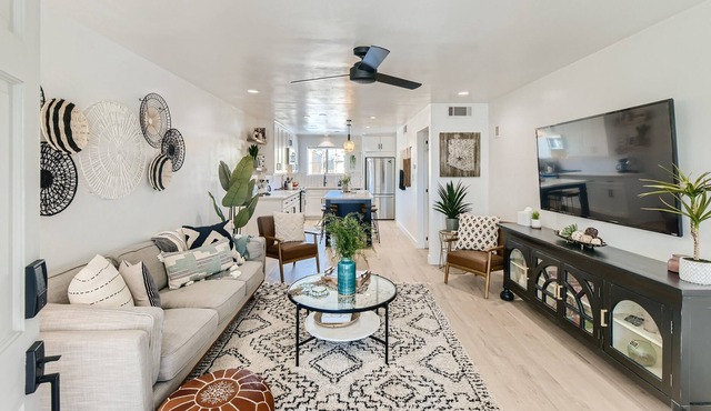 Luxury Condo in Old Town Scottsdale