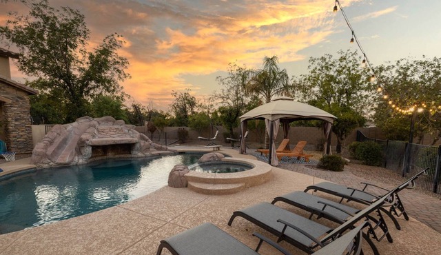 Luxury Monthly Escape: Heated Pool, Spa & Golf