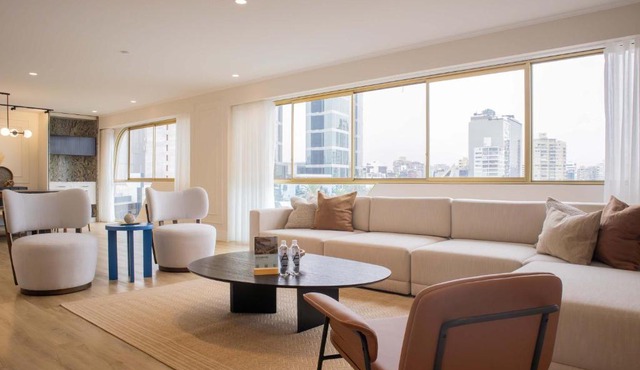 Luxury Seaview 3BR near Larcomar in Miraflores by Wynwood House
