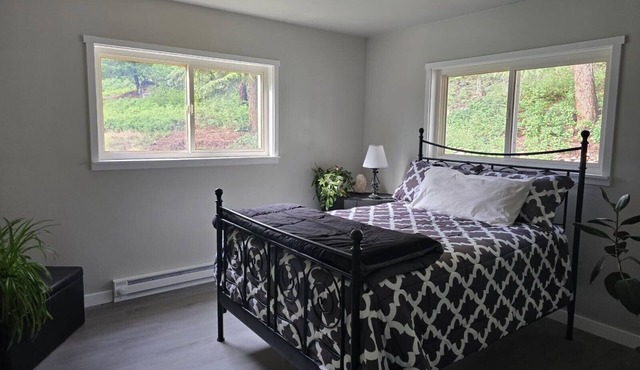Medicine Tree Chalet in Conner