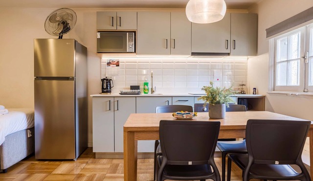 Modern 2BR Apt in Providencia | Steps from Metro