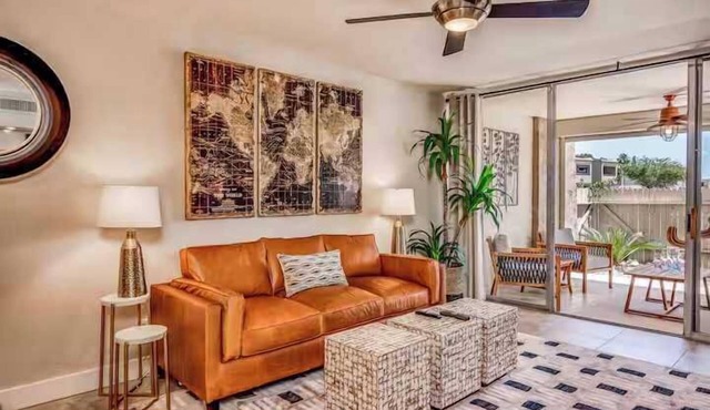 Modern and Sophisticated Old Town Scottsdale Gem