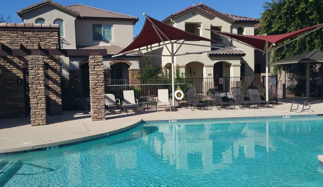 Modern house in quiet Arrowhead area/Glendale/Hike/Golf/Shop! LOCATION!