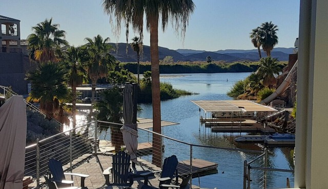 NEW! Water Front River House With Private Dock.