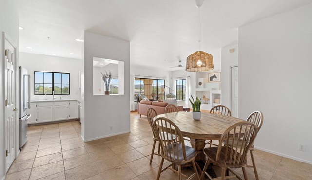 Newly renovated charming 2-bedroom condo in enchanting Fountain Hills.