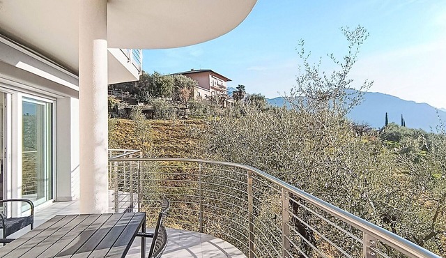 Nice apartment for 5 guests with WIFI, TV, patio and panoramic view