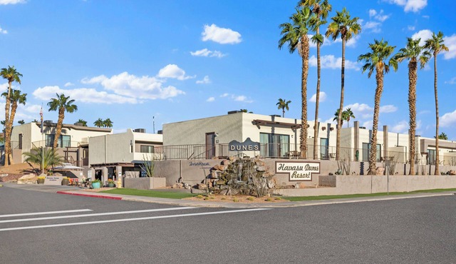 OFFICIAL LISTING | Wyndham - Havasu Dunes Resort 1 BR Suite w/Pool & FREE WIFI