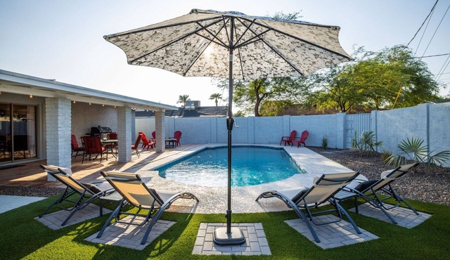 Old Town Scottsdale: Heated Pool, Golf, Nightlife!