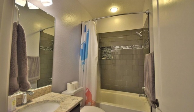 on cave creek next to black mountain city view balcony hiking 4b 3 ba townhouse