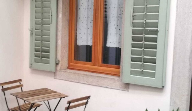Open space in historic center RESIDENCE CONTRADA TEDESCA 3