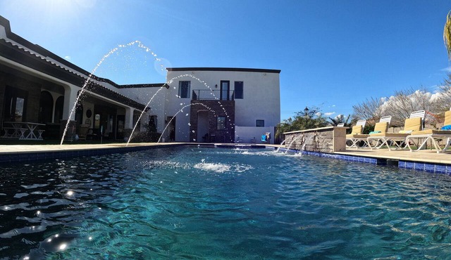 Opulence House:Pool/SPA,TennisCrt,PickleBll,BasketHop,PingPng,Billiard,Shufflbrd