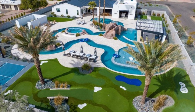 Palm Ridge Resort