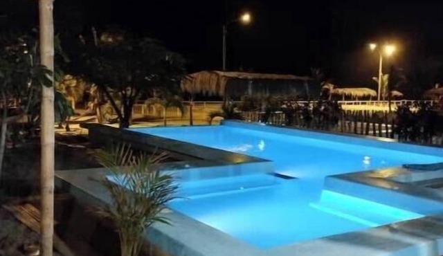 Panchita Beach House - Swimming Pool, Jacuzzi and Ocean View in Zorritos
