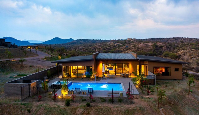 Paradise Canyon - Pool - Spa - Fire Pit - Mtn Views - Estate 1
