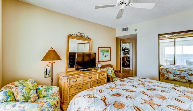 Pelican Pointe