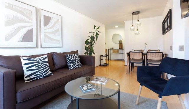 Perfect location in El Golf, close to MUT and Costanera Center.