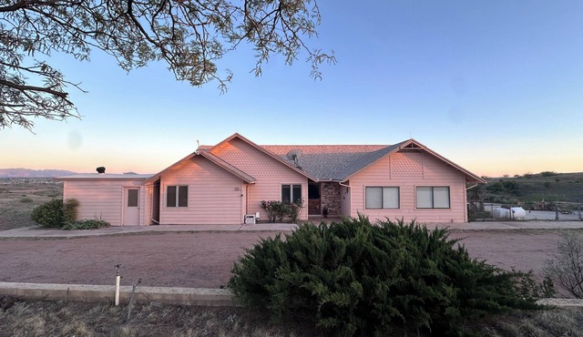 Perfect space to connect with nature and take in spectacular views!