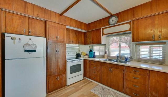 Pet-friendly Yuma Vacation Rental w/Pool Access!