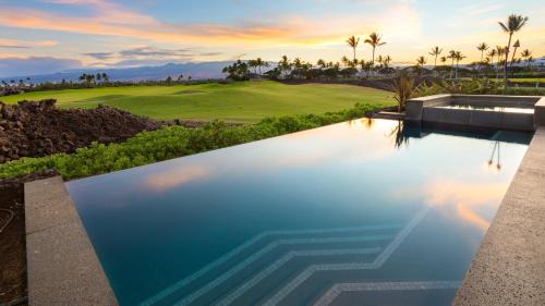 ❤PiH❤ ELEGANT ESCAPE Heated Private Pool Spa Detached Ohana Suite