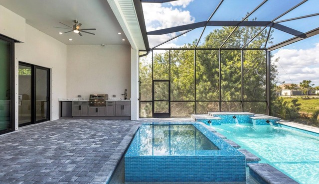 Poolside living at its best!