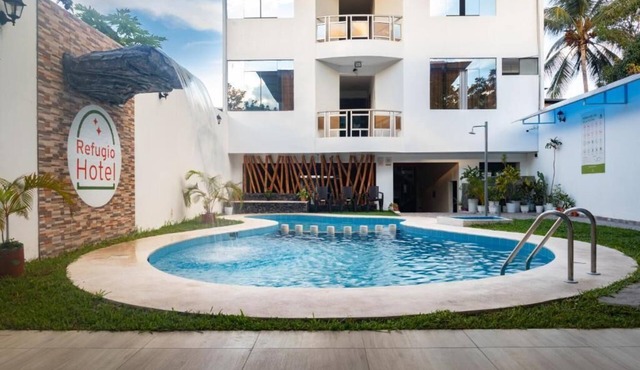 Refugio Hotel