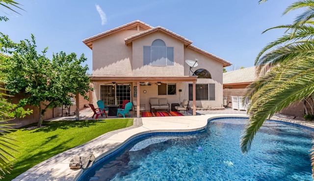 Relax in Style! Private Pool, Resort Backyard & 4BR Luxury Oasis in Chandler