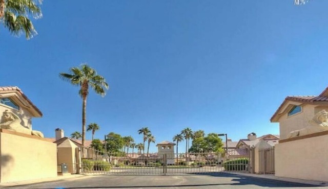 Relaxing Resort Style Condo