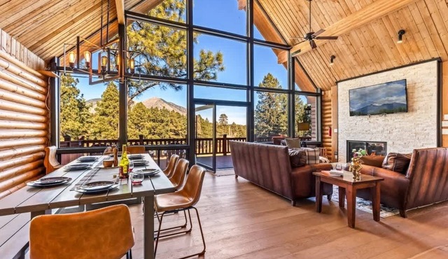 Renovated | Famous Cabin | Hot Tub | AC | Mtn View