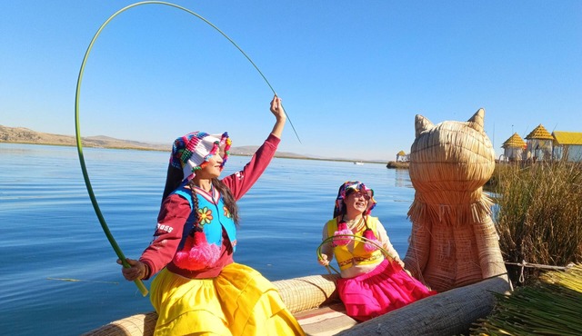 Reserva tu Habitación en el Medio del Lago Titicaca Vive una Expercia Única