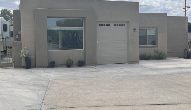 Resort Style Private Guest House in Oro Valley