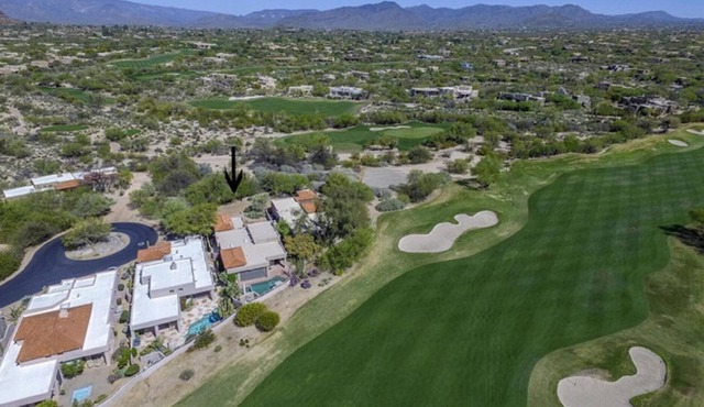 === Retreat Located on the Boulders South Golf Course ===