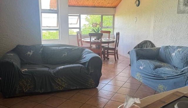 Retro at The Vaal - entire Flat