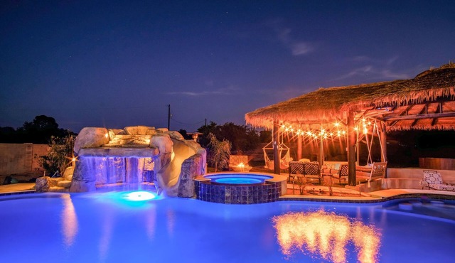 Romantic Tuscan Country Beauty