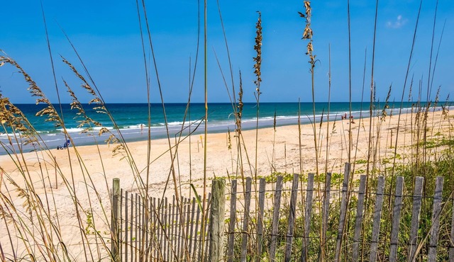 Sailing Mood by Distinctive Beach Rentals