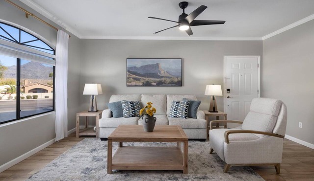 Scottsdale Bliss – Stylish Long Term, Comfort, and Mountain Views Await!