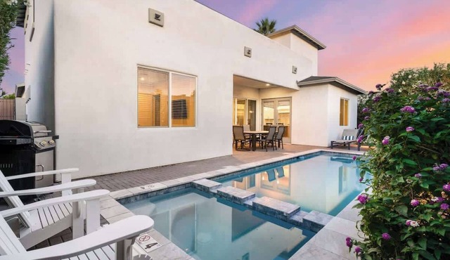 Scottsdale Stunner - Luxe Stay Near Old Town