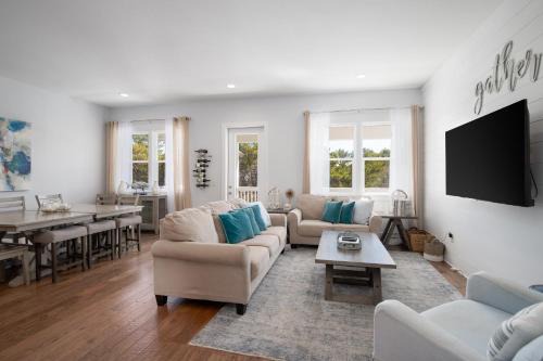 Seacrest Paradise Spacious 4 bedroom retreat in Inlet Beach, perfect for 13 guests