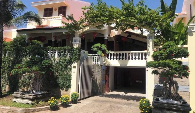 Seaside Villa 3 Bedrooms with Swimming Pool and Tennis Court
