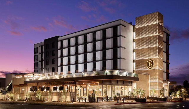 Senna House Hotel Scottsdale, Curio Collection By Hilton